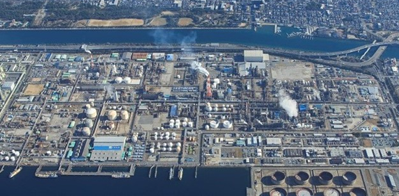 Mitsui Chemicals Osaka Works (Takaishi City, Osaka Prefecture), a candidate site for the ammonia supply base