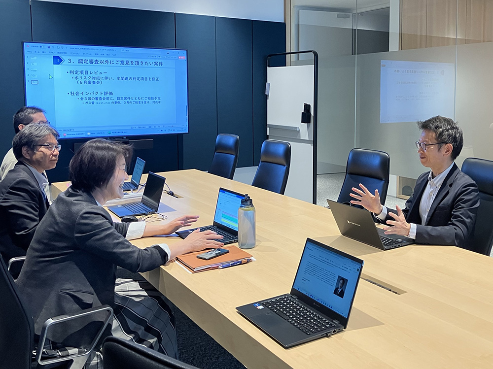 Meeting with the advisor