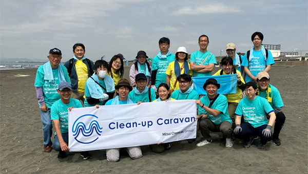 Activities at Kugenuma Beach, Kanagawa Prefecture (Tokyo metropolitan area)