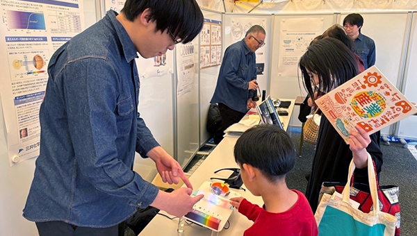 ブースの様子