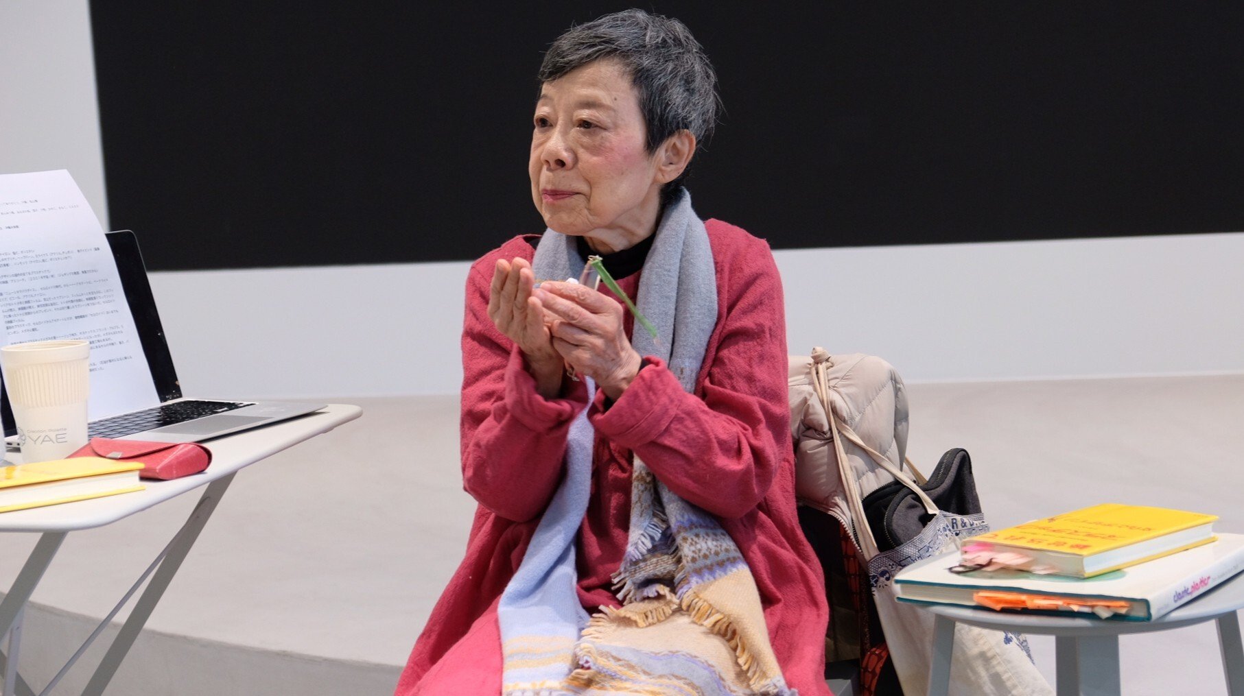 お話しする竹原先生