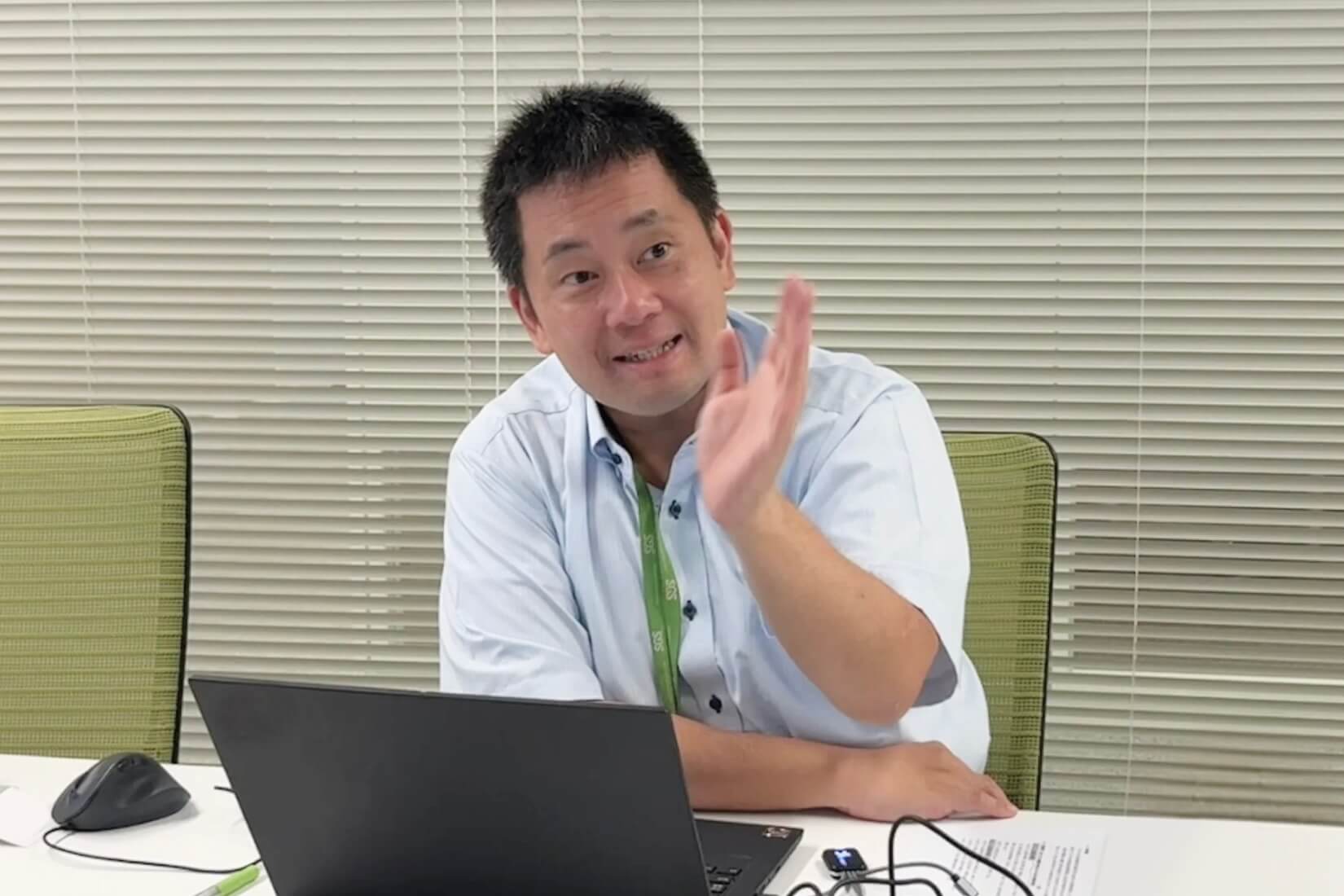 取材の様子_山中さん