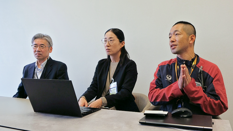 (左)土屋さん(中央)大山さん(右)清水さん