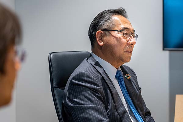 石塚化学工業・石塚さん
