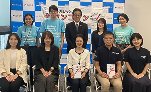 特別寄付贈呈式・講演会